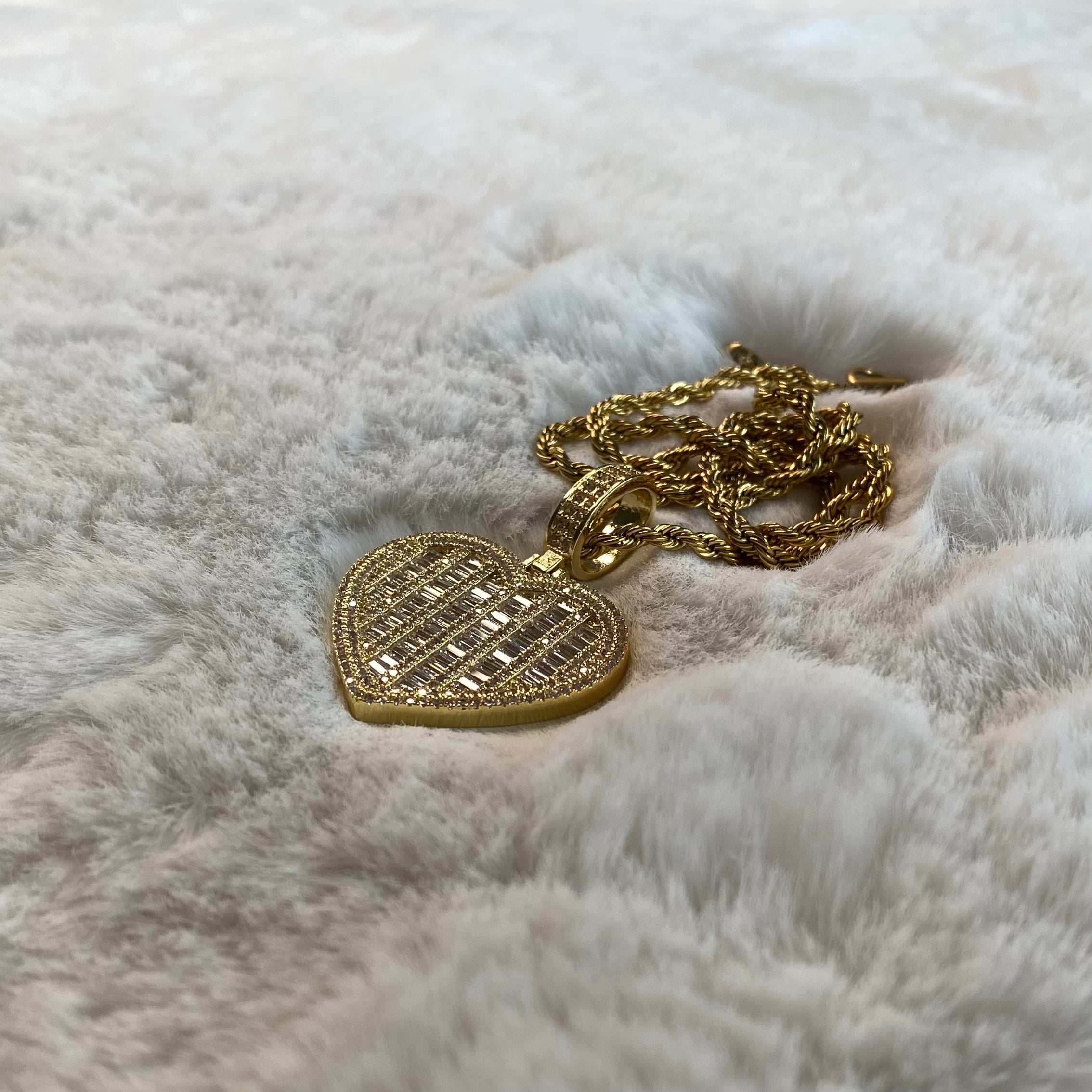 Medium Size Gold Plated Heart Pendant + Baguette CZ Stone Diamond Design & Rope Chain